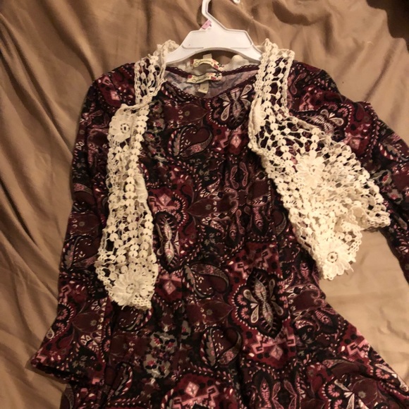 Burgundy dress with vest - Picture 2 of 4